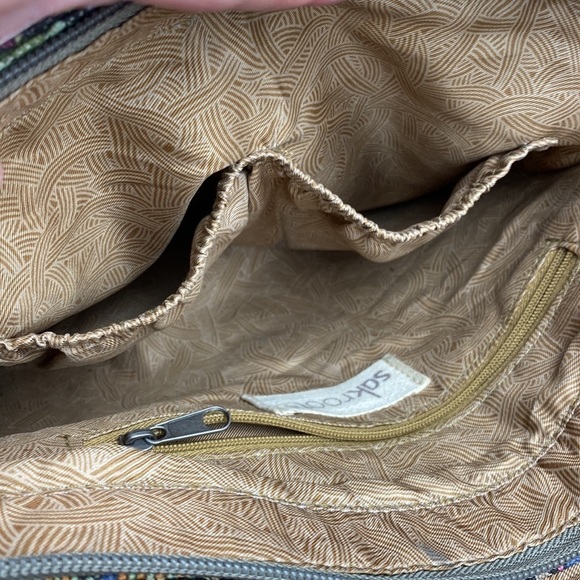 Sakroots Backpack/ Cross Body Bag - Picture 8 of 12